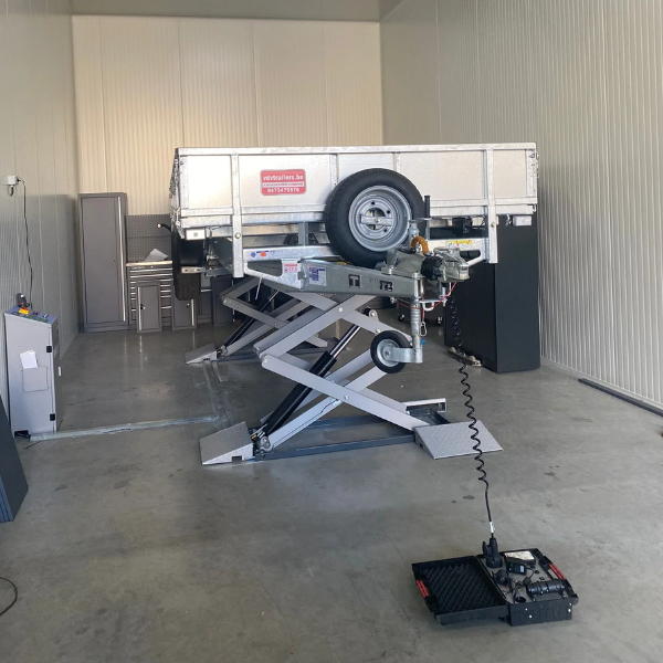 Wolf WKS3050C – Pont ciseaux caravanes & remorques 3 T